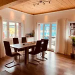 Al Porto Fantastic & Mountain View Appartement